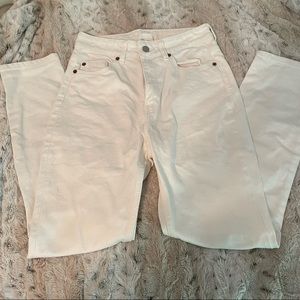 H&M White High Rise Straight  tapered  Leg Mom Jeans